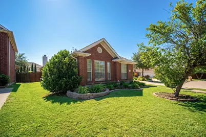 3413 Castleman Cove Drive, Garland, TX 75040 - Photo 3