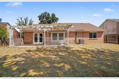 7116 Blackberry Drive, Arlington, TX 76016 - Photo 15