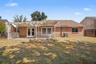 7116 Blackberry Dr, Arlington, TX 76016 - Photo 15