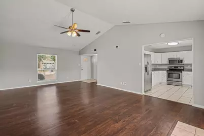 7116 Blackberry Drive, Arlington, TX 76016 - Photo 5