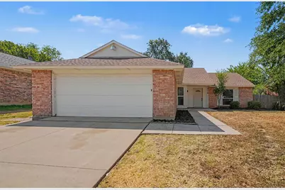 7116 Blackberry Drive, Arlington, TX 76016 - Photo 1
