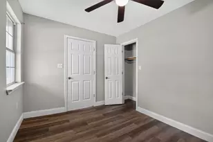 514 W 6th St, Bonham, TX 75418 - Photo 7
