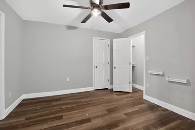 514 W 6th Street, Bonham, TX 75418 - Photo 9