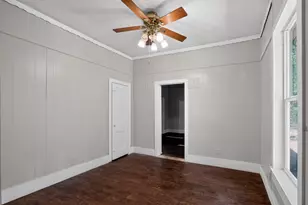 514 W 6th St, Bonham, TX 75418 - Photo 23