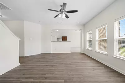 1623 Park Trails Boulevard, Princeton, TX 75407 - Photo 5