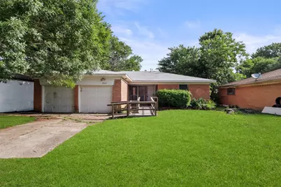 8923 Jennie Lee Lane, Dallas, TX 75227 - Photo 1