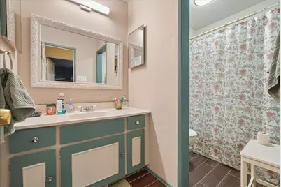 2710 Moonriver Lane, Farmers Branch, TX 75234 - Photo 17