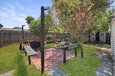 2710 Moonriver Lane, Farmers Branch, TX 75234 - Photo 19