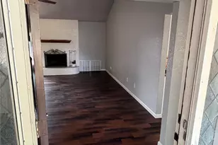 209 Porter Ct, Crowley, TX 76036 - Photo 21