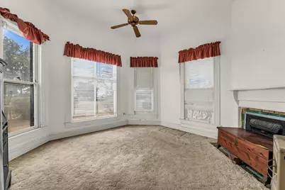 147 Illinois Avenue, China Spring, TX 76633 - Photo 5