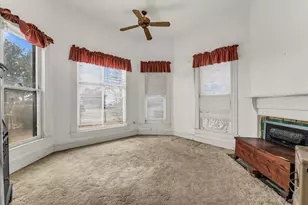 147 Illinois Ave, China Spring, TX 76633 - Photo 5