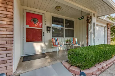 1726 Dorothy Drive, Grand Prairie, TX 75051 - Photo 3