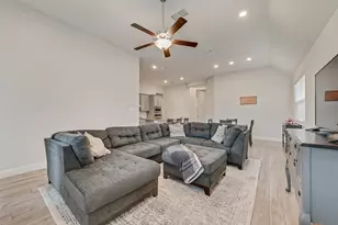 1721 Pattenson Trl, Fort Worth, TX 76052 - Photo 17