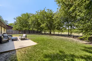 1300 Greenbriar St, Denton, TX 76201 - Photo 19