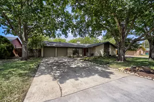 1300 Greenbriar St, Denton, TX 76201 - Photo 3