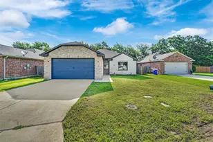 4902 Rimwood Dr, Balch Springs, TX 75180 - Photo 25