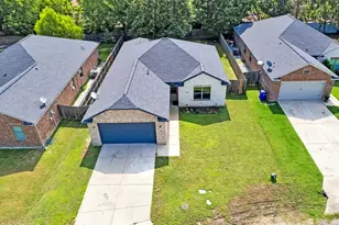 4902 Rimwood Dr, Balch Springs, TX 75180 - Photo 27