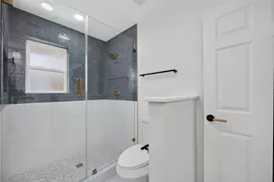 7230 Claybrook Dr, Dallas, TX 75231 - Photo 21