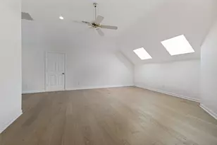 8607 Cherry Hill Dr, Dallas, TX 75243 - Photo 23