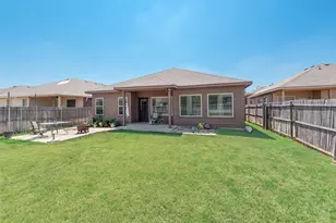 1045 Doe Meadow Dr, Fort Worth, TX 76028 - Photo 27