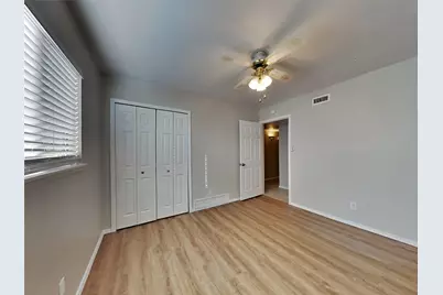 2112 Victoria Road, Carrollton, TX 75007 - Photo 17