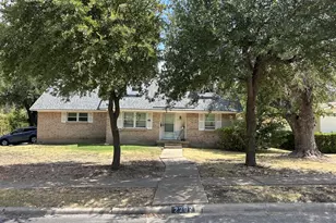 2202 Candleberry Dr, Mesquite, TX 75149 - Photo 3