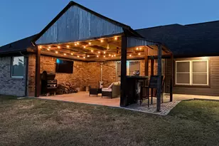 201 N Casey Ct, Springtown, TX 76082 - Photo 27