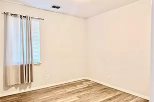 9251 Water Oak Dr, Arlington, TX 76002 - Photo 9