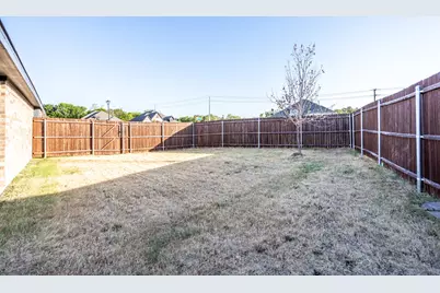 118 Sycamore Street, Balch Springs, TX 75181 - Photo 29