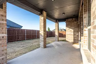 118 Sycamore St, Balch Springs, TX 75181 - Photo 31