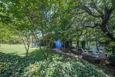 402 Aqua Way, Lake Bridgeport, TX 76426 - Photo 17
