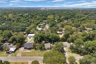 515 Frontier St, River Oaks, TX 76114 - Photo 5