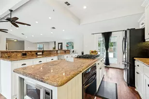 928 N Irving Heights Dr, Irving, TX 75061 - Photo 13