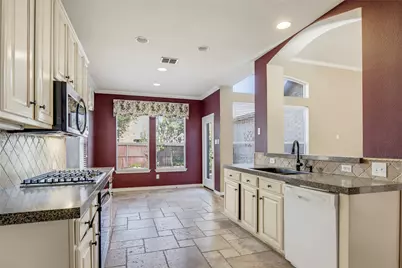 630 Waterview Drive, Coppell, TX 75019 - Photo 11