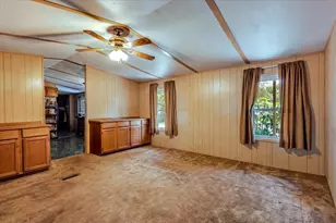 615 SW 20th St, Mineral Wells, TX 76067 - Photo 3