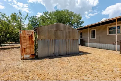 615 SW 20th Street, Mineral Wells, TX 76067 - Photo 25