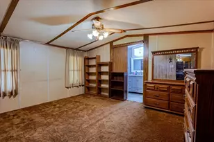 615 SW 20th St, Mineral Wells, TX 76067 - Photo 11