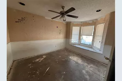 6313 Overlake Drive, Fort Worth, TX 76135 - Photo 9