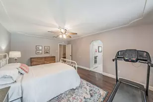 5500 Meadow Oak St, North Richland Hills, TX 76180 - Photo 11