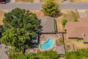 5500 Meadow Oak St, North Richland Hills, TX 76180 - Photo 37