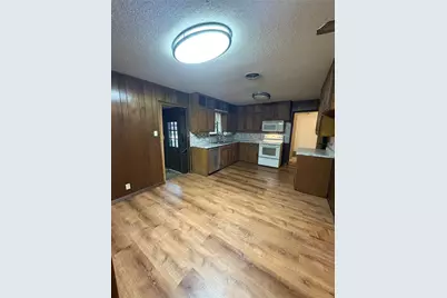1387 Hickory Street, Rhome, TX 76078 - Photo 9