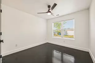 613 W Florence St, Denison, TX 75020 - Photo 17