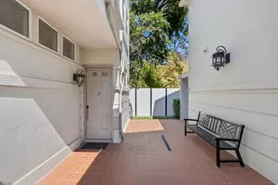 3707 Gilbert Ave, Dallas, TX 75218 - Photo 3