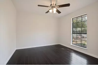 803 Hollywood Avenue, Dallas, TX 75208 - Photo 15