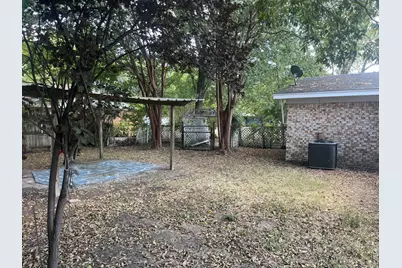 705 4th, Clarksville, TX 75426 - Photo 5