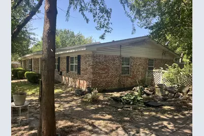 705 4th, Clarksville, TX 75426 - Photo 1