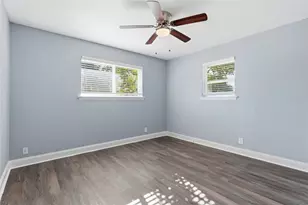 829 Lee Dr, Bedford, TX 76022 - Photo 11