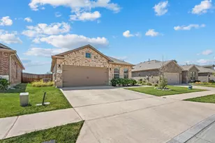 160 Tanager Dr, Rhome, TX 76078 - Photo 3