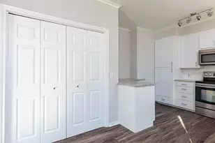 5700 Pershing Ave, Fort Worth, TX 76107 - Photo 11