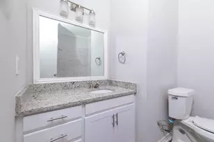 5700 Pershing Ave, Fort Worth, TX 76107 - Photo 23